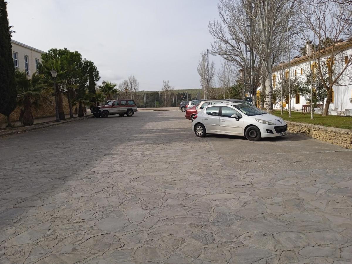 Hotel Tugasa El Almendral Setenil De Las Bodegas Екстериор снимка