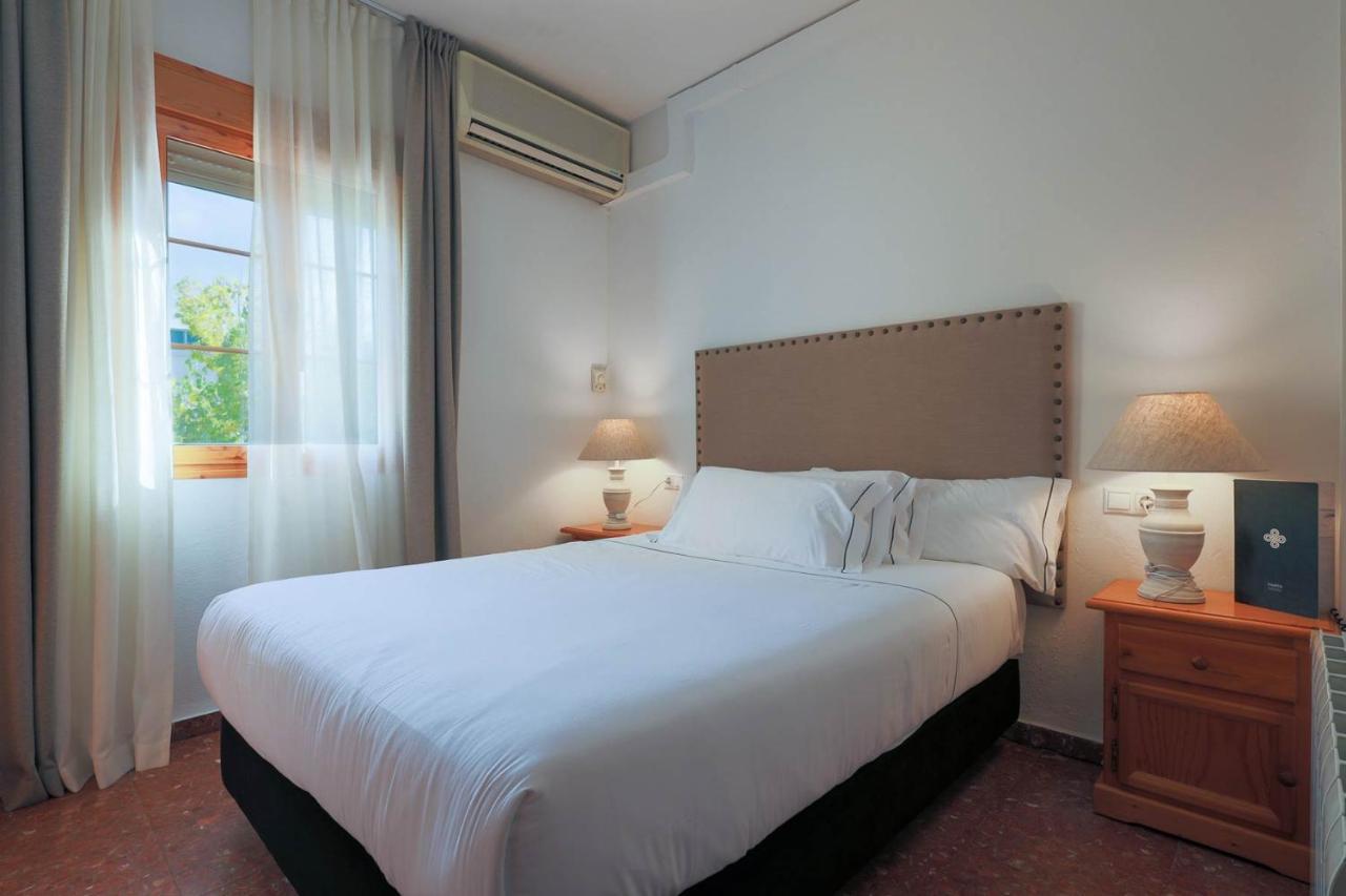 Hotel Tugasa El Almendral Setenil De Las Bodegas Екстериор снимка
