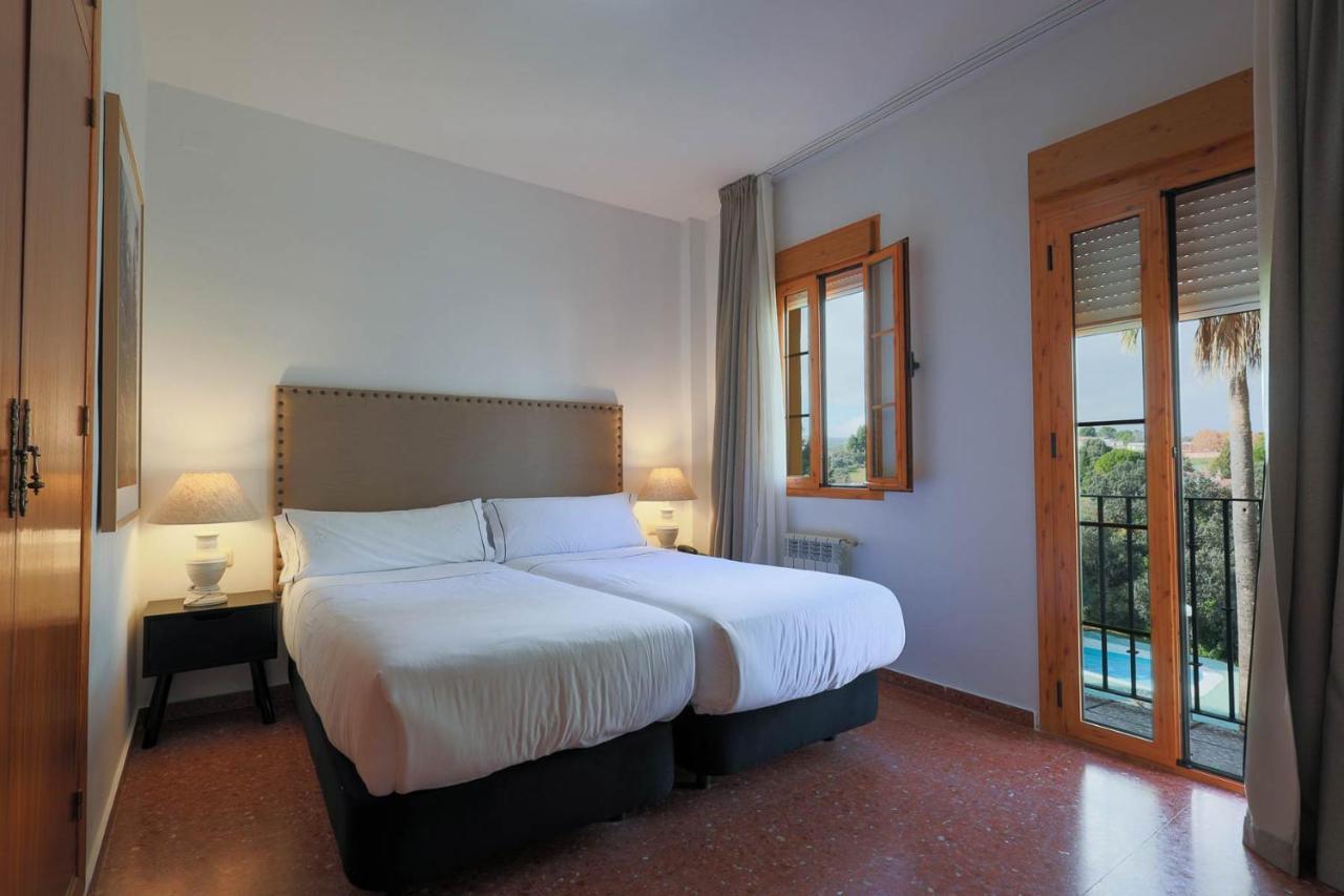 Hotel Tugasa El Almendral Setenil De Las Bodegas Екстериор снимка