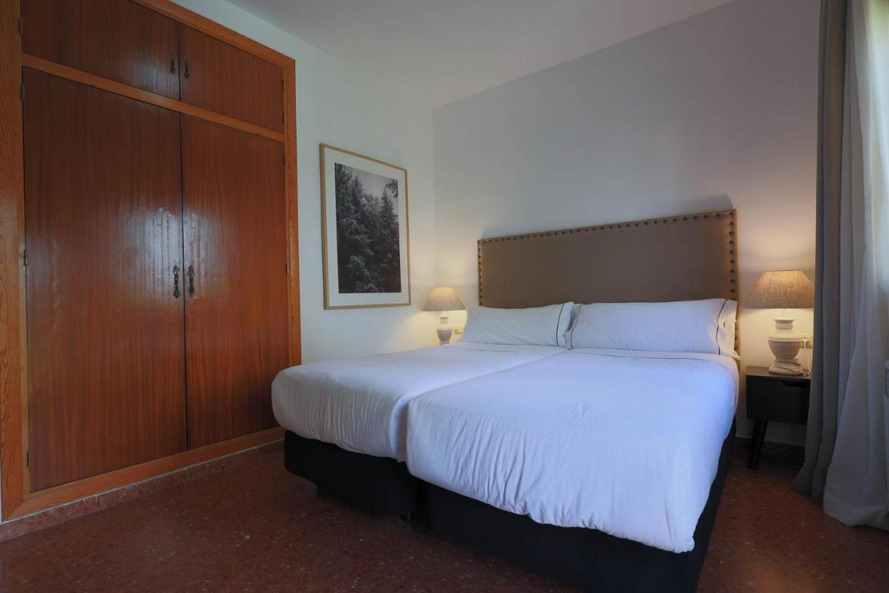 Hotel Tugasa El Almendral Setenil De Las Bodegas Екстериор снимка