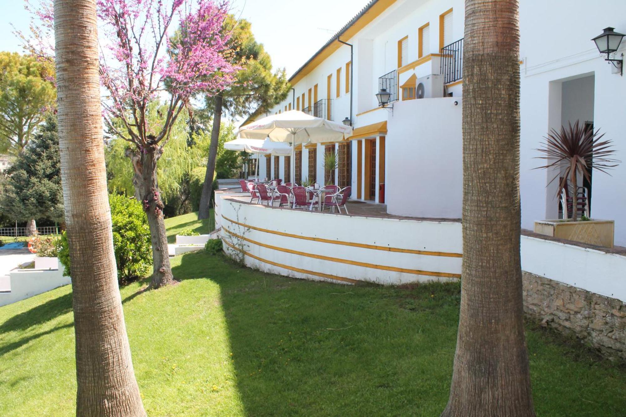 Hotel Tugasa El Almendral Setenil De Las Bodegas Екстериор снимка